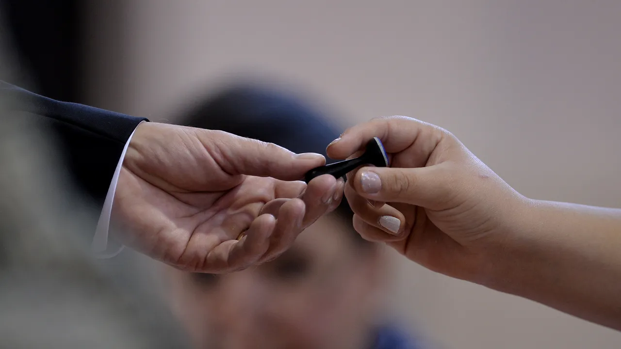 Participare record într-o secţie de votare: prezenţă de 411%