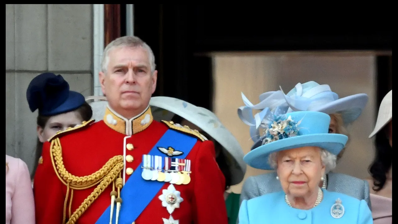 Prinţul Andrew al Marii Britanii îi aduce un omagiu Reginei: Mami, Mamă, Majestate