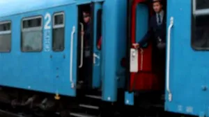 Trenul implicat în incidentul de la Galaţi a plecat spre destinaţie fără vagonul deraiat