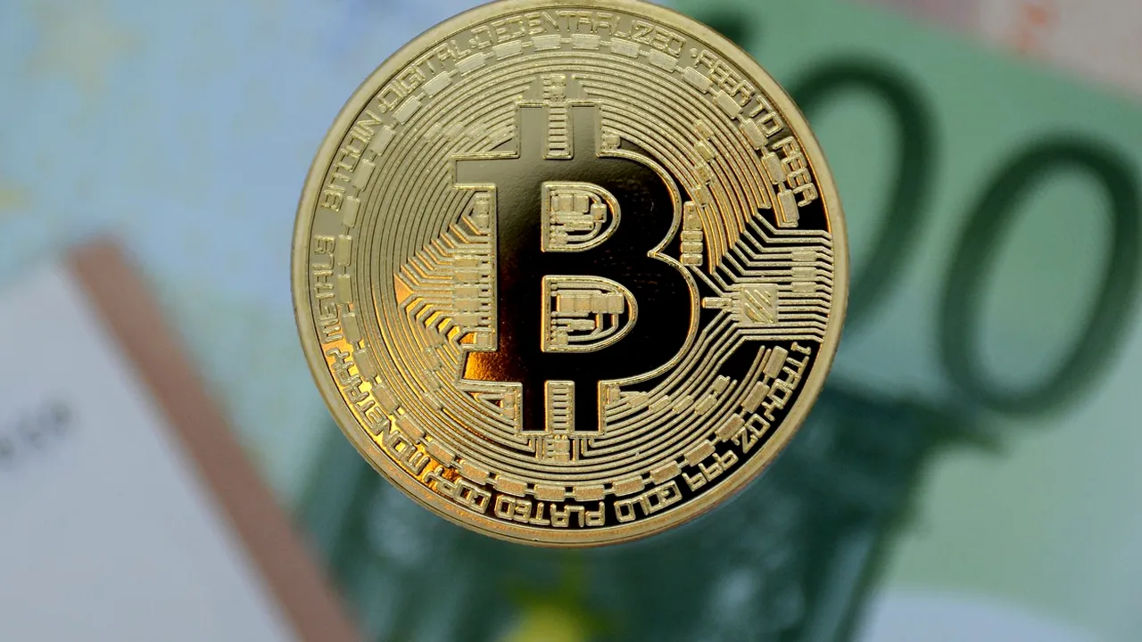 Bitcoin aproape de cel mai mare preţ din istorie. Anunţul care a dus la o creştere accelerată