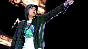 Eminem, acuzat de plagiat de un grup care îi cere daune de 8 milioane de dolari. Diferenţele dintre hitul lui Eminem şi cântecul grupului - VIDEO 