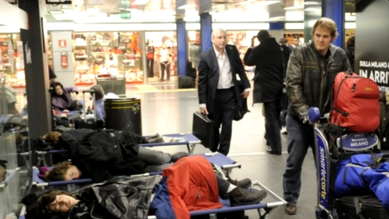 Italia închide parţial spaţiul aerian, din cauza norului de cenuşă vulcanică