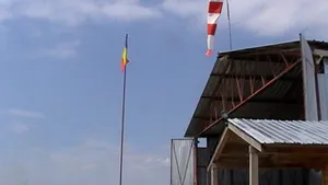Arad: În avionul ultrauşor prăbuşit se afla doar pilotul