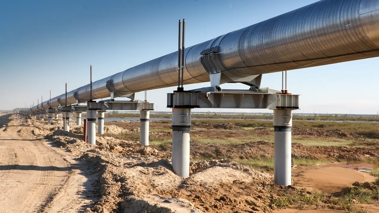 Bloomberg: Ucraina se așteaptă ca livrările de petrol prin Drujba să fie reluate mâine