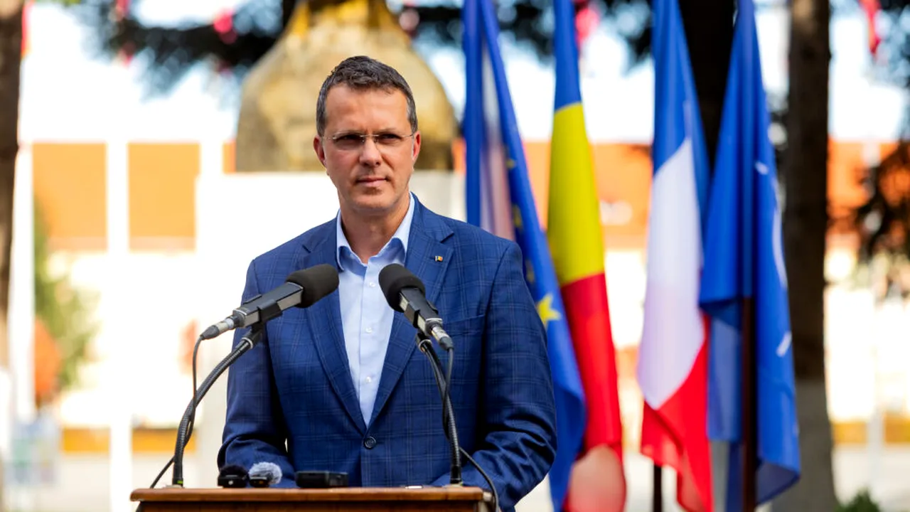 Ionuț Moșteanu a demisionat pe fondul cererilor unor lideri USR de retragere a sprijinului politic
