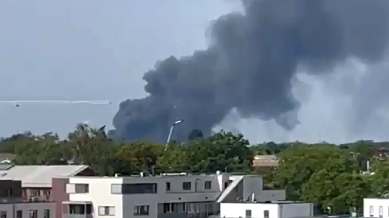 VIDEO Explozie puternică în preajma uzinei chimice Bayer, din Germania. Oamenii, sfătuiţi să rămână în case
