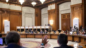 Parlament: Comisiile pentru buget au validat componenţa Consiliului fiscal