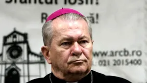 Arhiepiscopul Ioan Robu este la Spitalul Floreasca, după ce a leşinat la slujba de la Catedrală