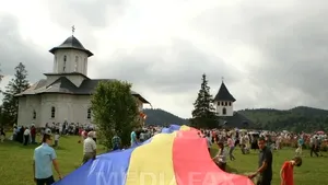 Memorandum pentru protejarea şi afirmarea identităţii românilor din Covasna, Harghita şi Mureş, adoptat la Izvoru Mureşului