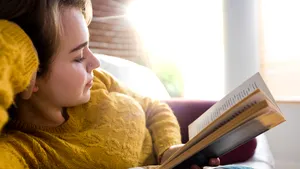 De câte ore este nevoie pentru a citi o carte