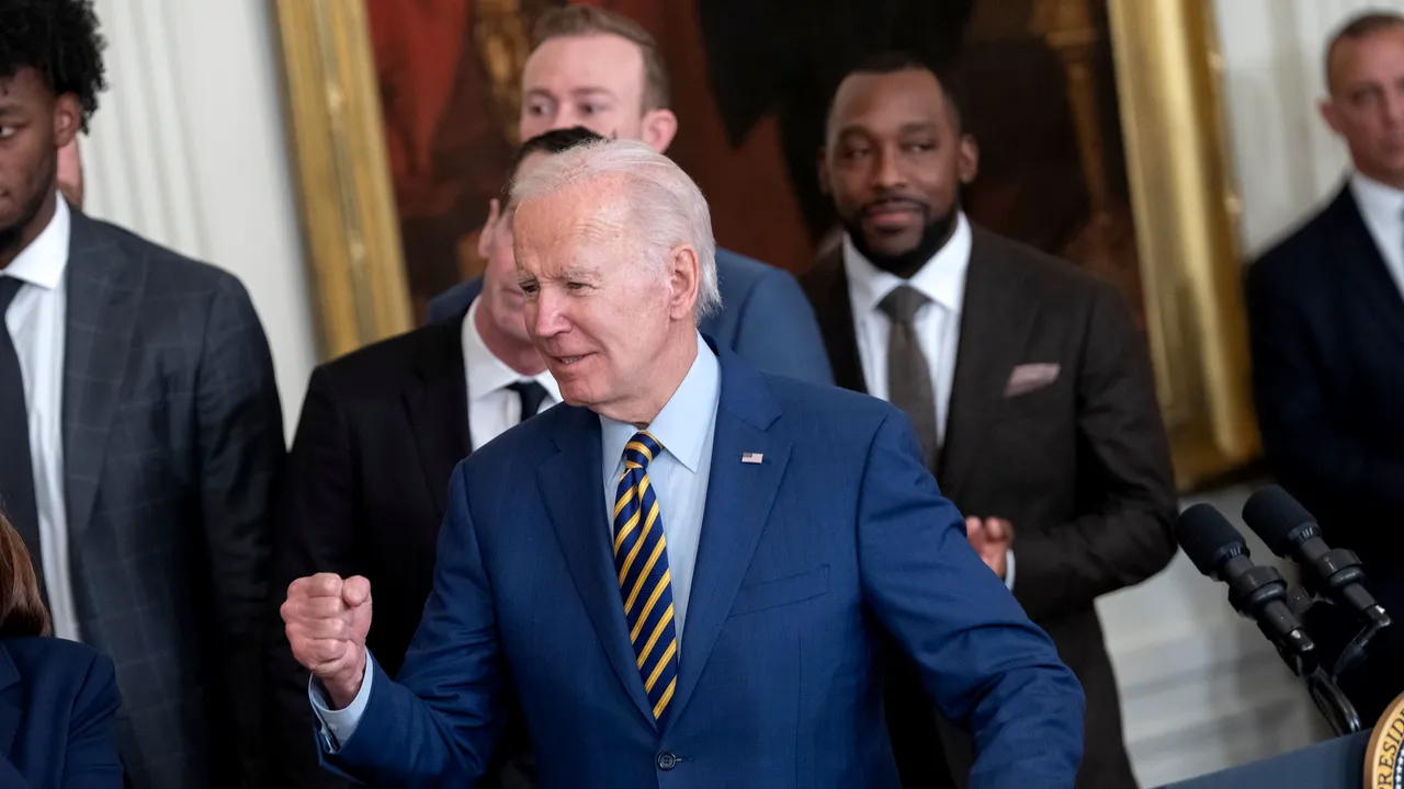 Biden îi mulţumeşte premierului olandez pentru sprijin şi condamnă 