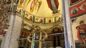 Mii de pelerini sunt așteptați la Mănăstirea Nicula de Adormirea Maicii Domnului. Programul slujbelor și al procesiunii