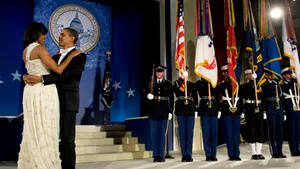 Barack şi Michelle Obama au făcut turul balurilor oficiale (Galerie Foto şi Video)