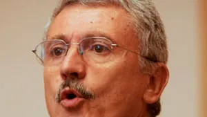 Massimo D'Alema: Agresarea românilor la Roma, 