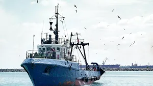 Pescadorul scufundat luni în Marea Neagră a fost găsit