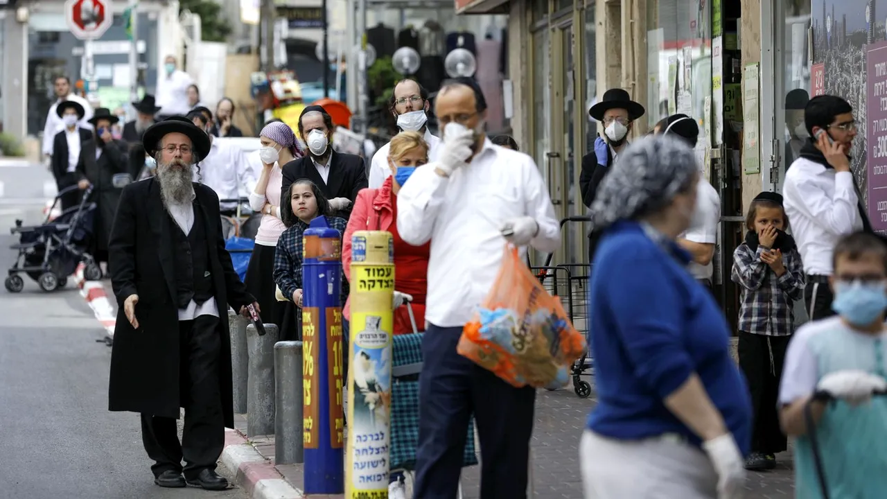 Covid-19: Israelul produce măşti speciale pentru a-i proteja pe cei care poartă barbă