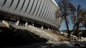 The Revolution pe Facebook - Mesaj de chemare la protest în faţa Cluj Arena: Rămânem ultimii în Europa care ies în stradă?