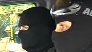 Iaşi: Două adolescente, împuşcate 