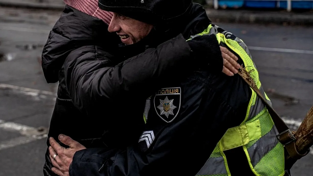 Poliţia ucraineană a salvat o fetiţă de 6 ani din asediul de la Bahmut 