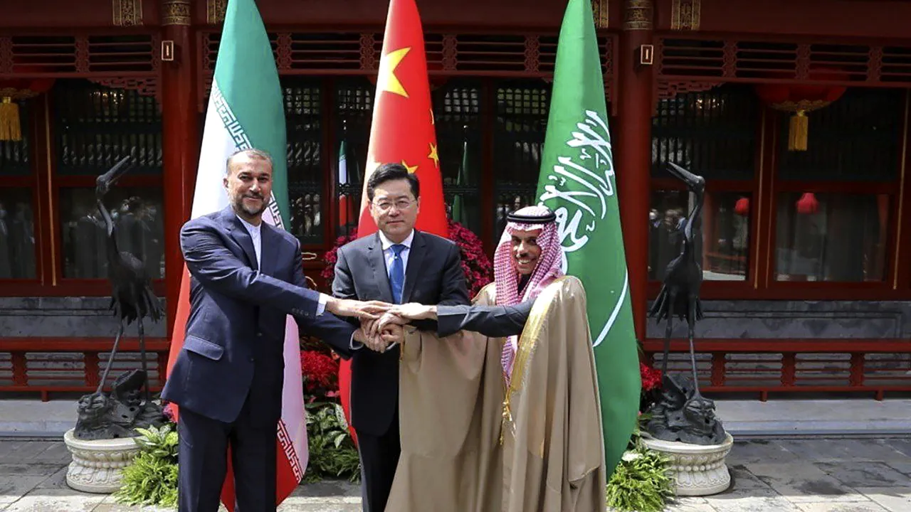 Iranul reia legăturile cu Arabia Saudită pe fondul conflictului palestino-israelian