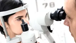 AVERTISMENT - Managerul Spitalului de Oftalmologie: Tot mai mulţi copii şi tineri riscă să-şi piardă vederea din cauza laserelor de jucărie