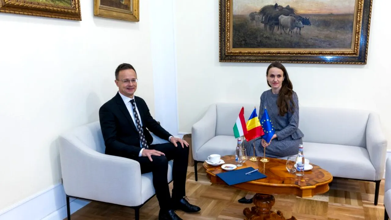 Oana Țoiu, întâlnire cu omologul maghiar Péter Szijjártó. Țoiu și-a exprimat dorința pentru deschiderea maghiarilor față de investițiile românești în Ungaria