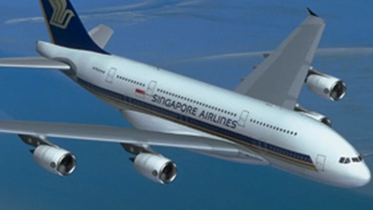 Airbus A380, a decolat joi pentru prima cursă comercială