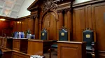 Trei britanici, găsiți vinovați de incendierea unor companii legate de Ucraina