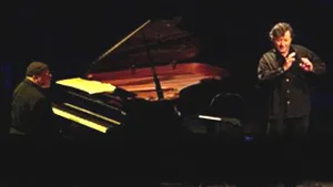 Ultima reprezentaţie din 2007 a spectacolului 