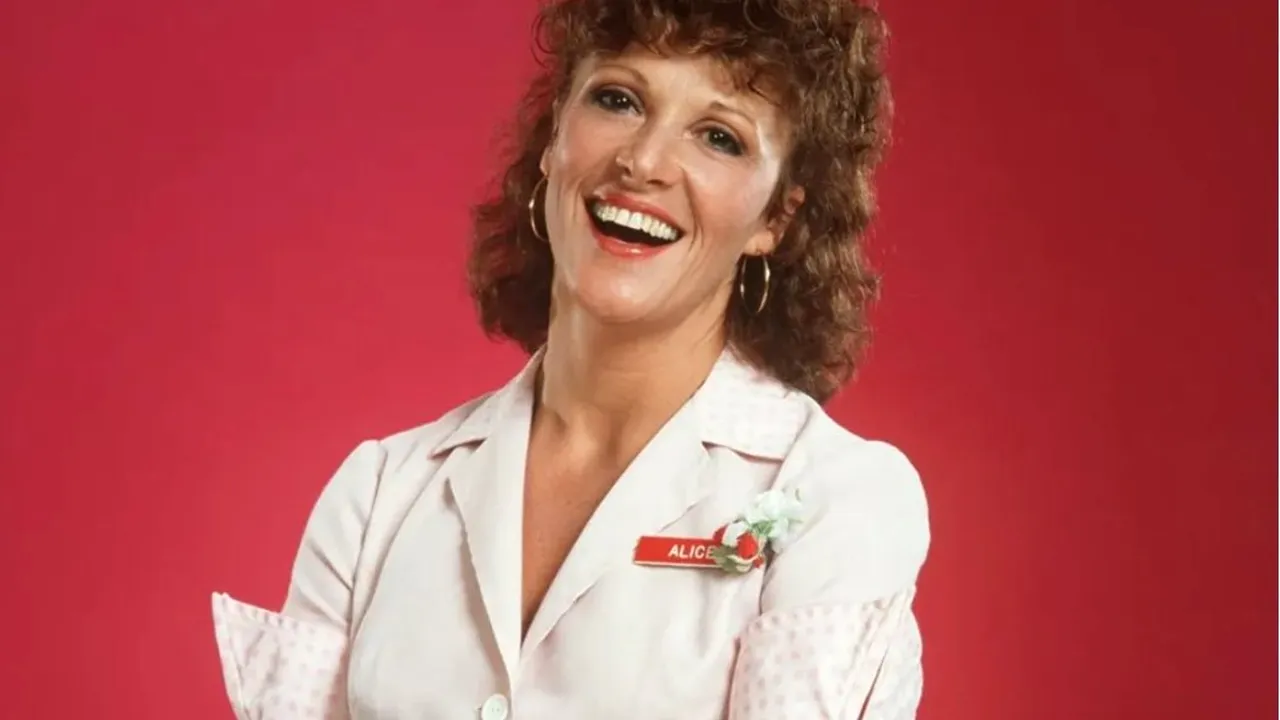 A murit Linda Lavin, actriţa care a dat viaţă personajului „Alice