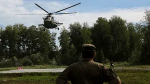 Timişoara: Exerciţii militare pe teren accidentat ale unităţii de cercetare şi ale elicopterelor