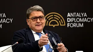 România, exclusă din programul Visa Waiver din cauza criminalității și refuzurilor mari de viză. Hurezeanu: „Este în continuare o discuție deschisă”