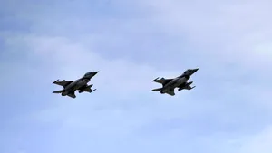Incident aerian în apropierea locului unde îşi petrece Biden vacanţa. Au fost trimise două F-16 pentru a intercepta un avion civil