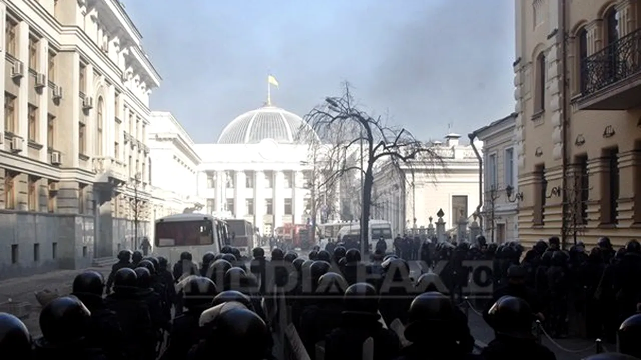 PROTESTELE DIN KIEV: Serviciile ucrainene de securitate SBU lansează o operaţiune 