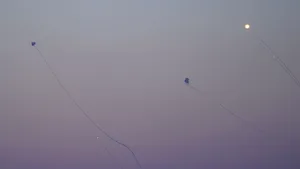 Israelul a interceptat o rachetă lansată din Siria