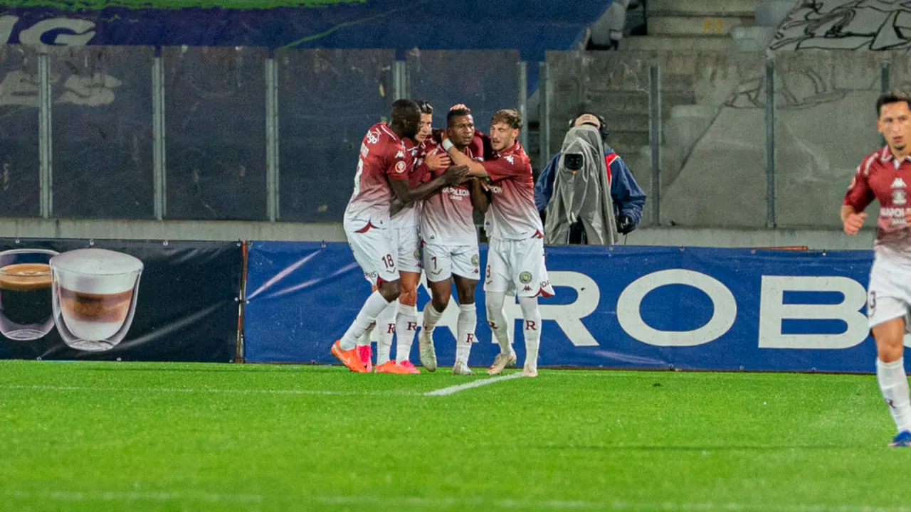 Superliga de fotbal. Sâmbătă se joacă derbiul FCSB-Rapid București