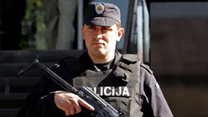 Serbia intenţionează să trimită militari şi poliţişti în Kosovo - oficial