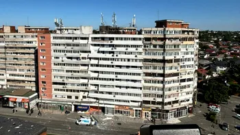 SOCIAL Locatarii blocului lovit de dronă în Galați se pot întoarce acasă. Structura de rezistență nu a fost afectată