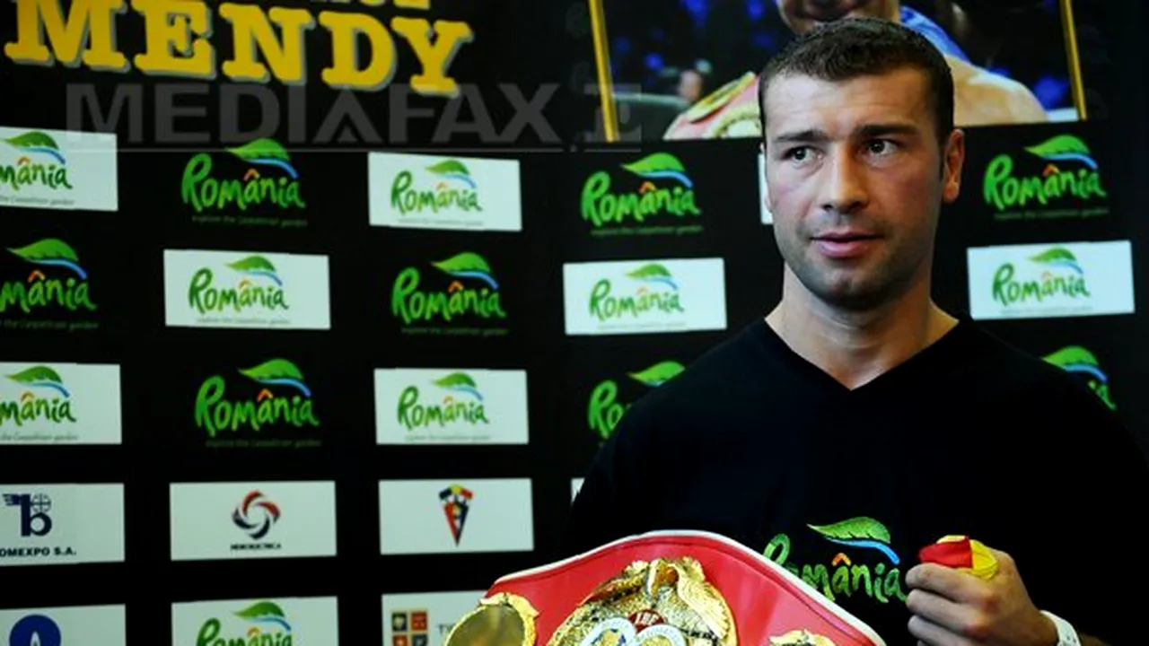 Lucian Bute a fost premiat de către preşedintele Senatului, Mircea Geoană