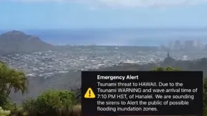 Evacuări și ambuteiaje în Hawaii din cauza alarmelor de tsunami din Pacific