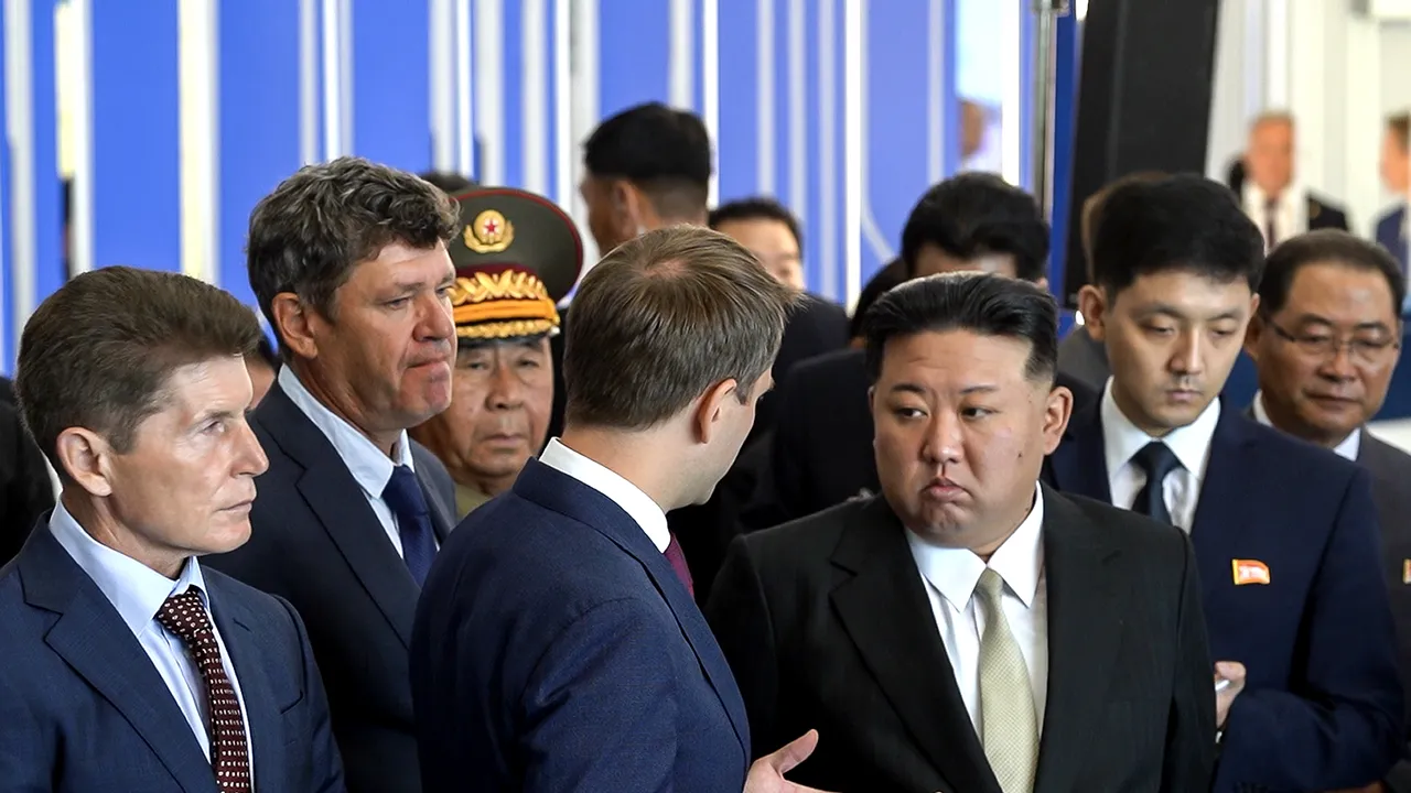 Ministrul rus al resurselor vizitează Coreea de Nord