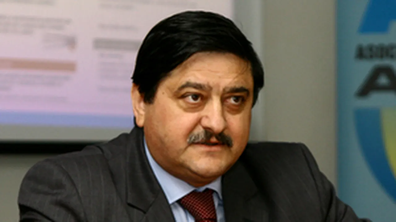 Romanian Social Democrats Prefer Temp Wage Reduction Over 20% Cut In Public Sector Jobs