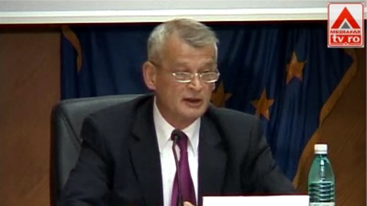 Oprescu: Incompetenţa este reperată cu favoruri sexuale