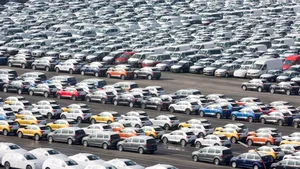 Merz anunță că Germania va solicita o relaxare a interdicției UE privind vânzarea de mașini cu motoare pe combustie din 2035