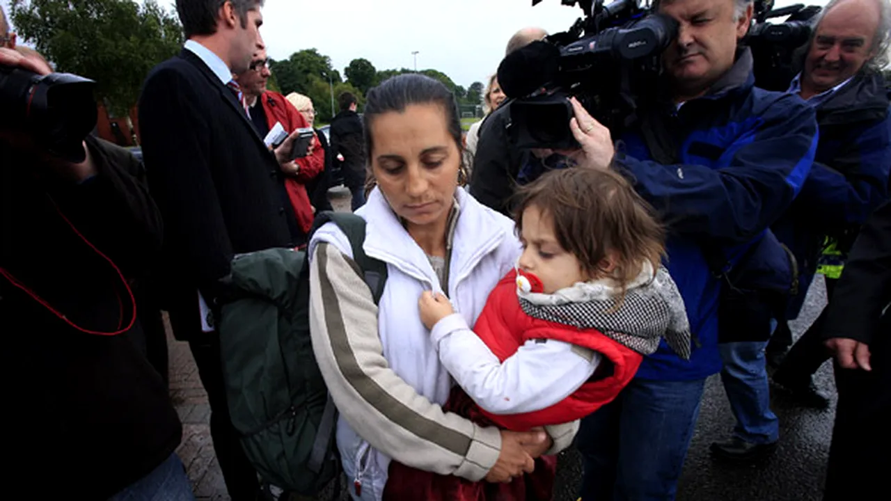 Aproximativ 60 de romi români au fost evacuaţi dintr-o tabără de nomazi din Milano