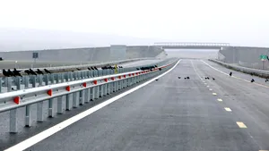 Terasamentul autostrăzii Lugoj - Deva s-a prăbuşit pe o lungime de 70 de metri, în zona localităţii Holdea / Reacţia CNAIR 