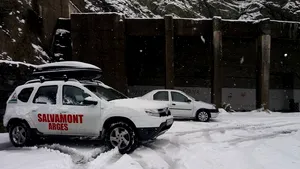 FOTO | Prima NINSOARE din această toamnă în Munţii Făgăraş. Stratul de zăpadă ajunge la 3 centimetri