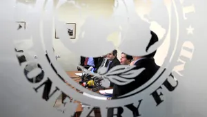 FMI: Acordul va continua; Fondul a negociat cu România, nu cu un partid anume