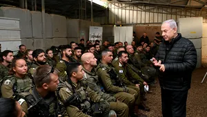 Netanyahu spune că Israelul se pregăteşte pentru scenarii de război şi în alte zone decât Gaza