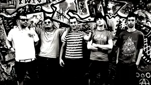 E.M.I.L. sărbătoreşte 10 ani printr-un concert special şi lansarea unui documentar